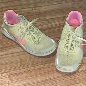 Nike Free RN Sneakers